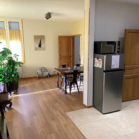 Champagne & Grand Cru Apartment