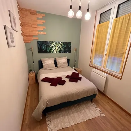 Champagne & Grand Cru * Ay-Champagne