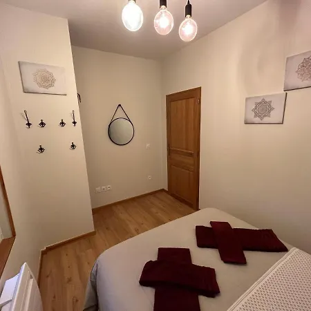 Champagne & Grand Cru Apartment